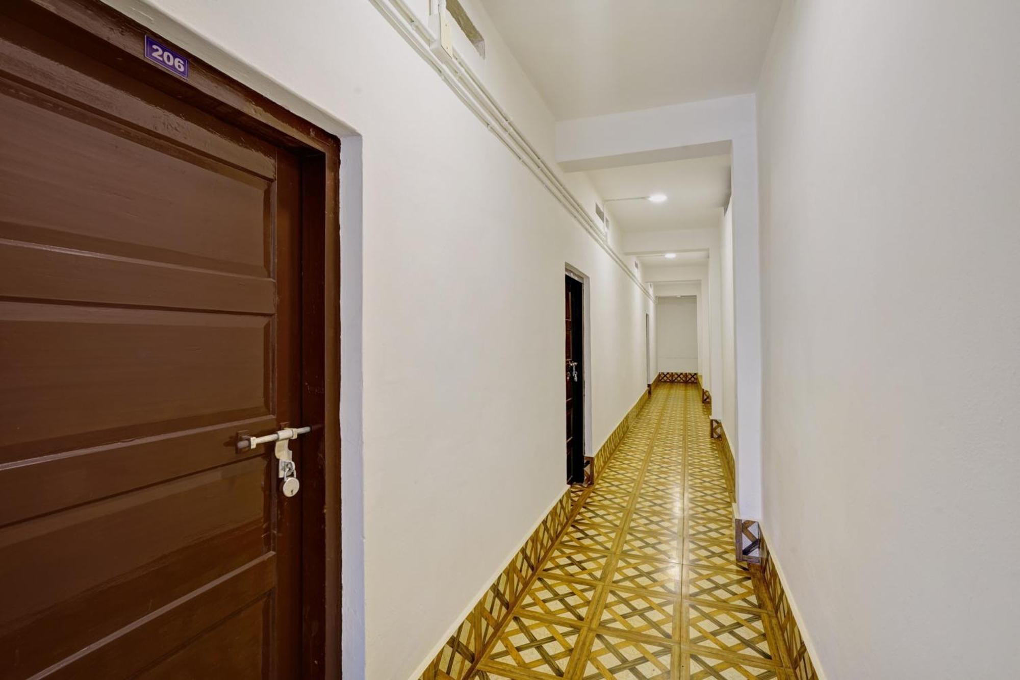 Super Hotel O Ceasar Palace Annex Thodupuzha Luaran gambar